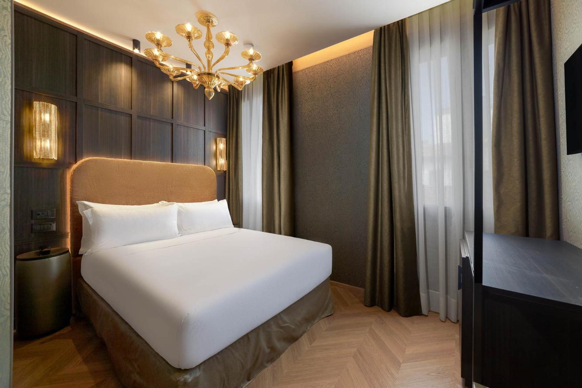 Small Double Room,1774430675:JPEG